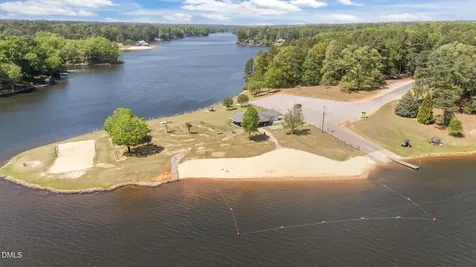 111 Nashua Drive Louisburg NC 27549