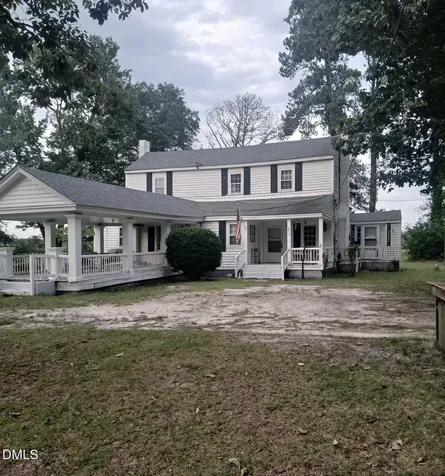 679 Mintz Road Roseboro NC 28382