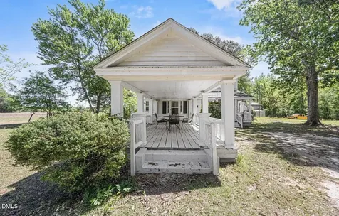 679 Mintz Road Roseboro NC 28382