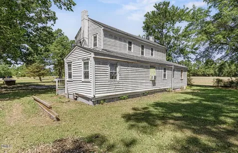 679 Mintz Road Roseboro NC 28382