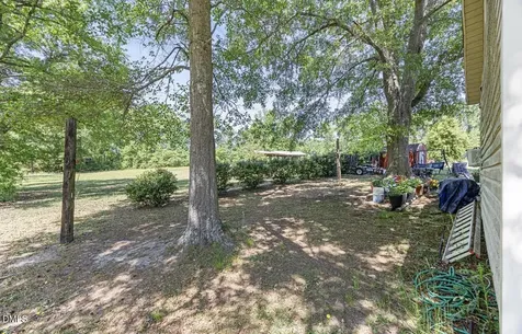 679 Mintz Road Roseboro NC 28382
