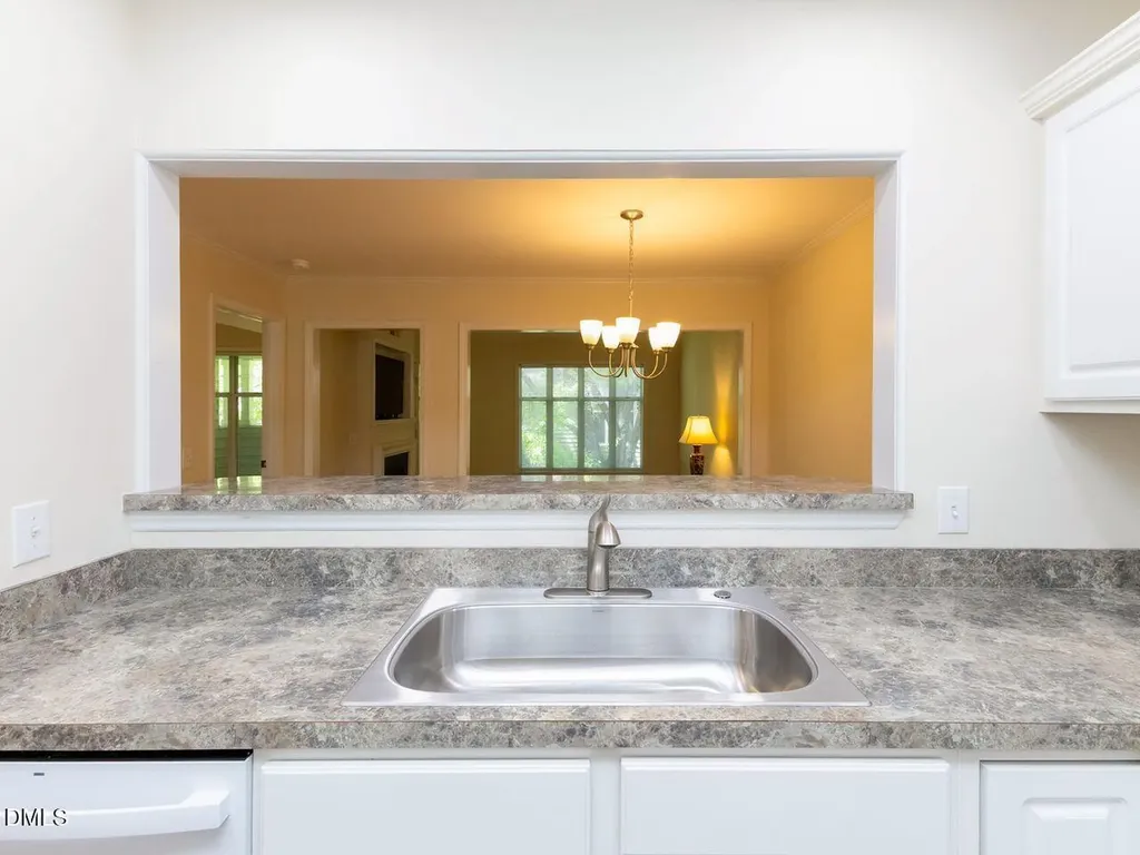 1211 Westview Lane Raleigh NC 27605