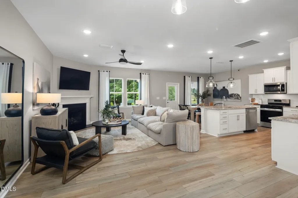 625 Branthurst Drive Fuquay Varina NC 27526