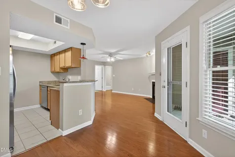 113 Abingdon Court Cary NC 27513