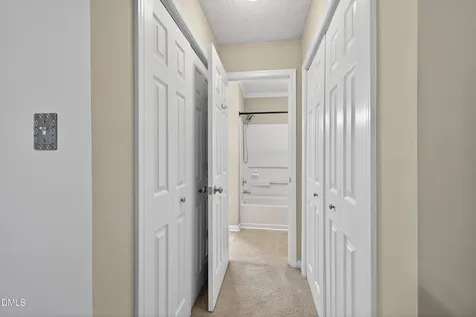 113 Abingdon Court Cary NC 27513