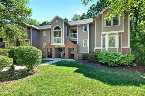 113 Abingdon Court Cary NC 27513