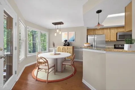 113 Abingdon Court Cary NC 27513