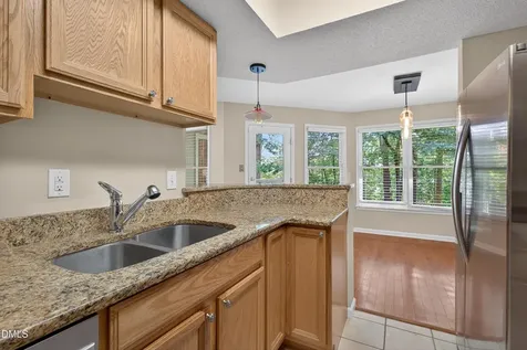 113 Abingdon Court Cary NC 27513
