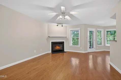 113 Abingdon Court Cary NC 27513