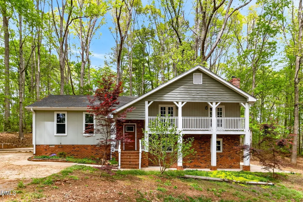 305 Beechwood Hill Drive Raleigh NC 27603