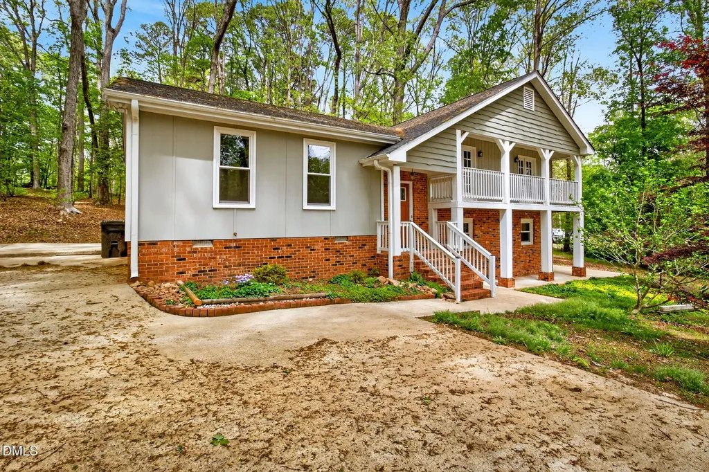 305 Beechwood Hill Drive Raleigh NC 27603