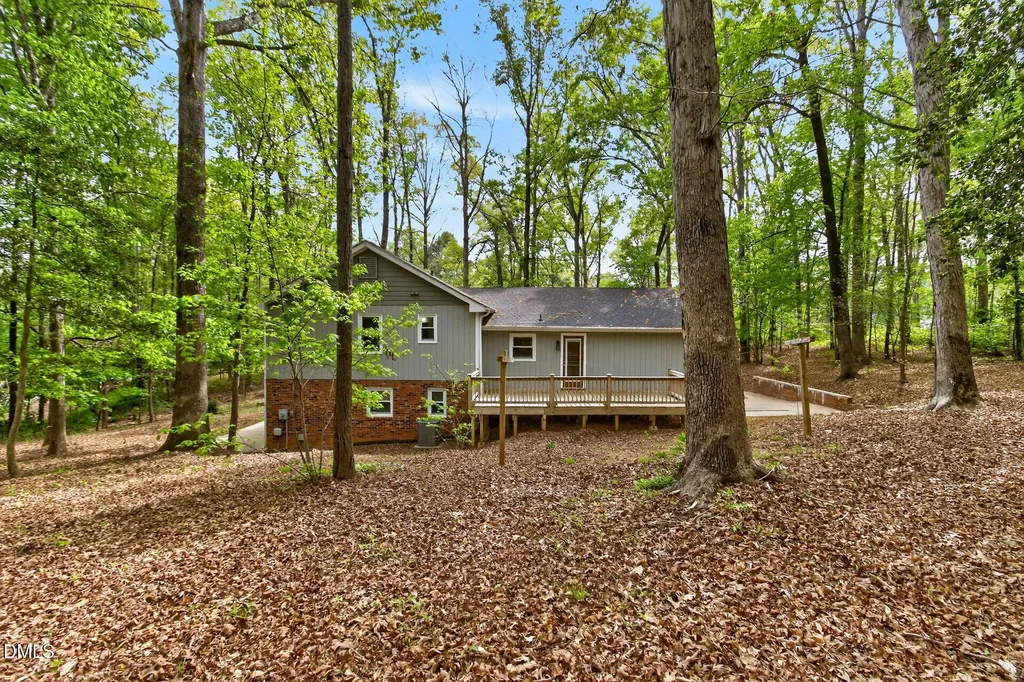 305 Beechwood Hill Drive Raleigh NC 27603