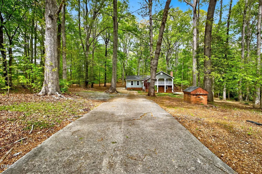 305 Beechwood Hill Drive Raleigh NC 27603