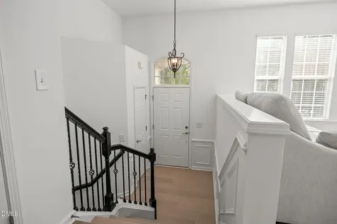 4019 Yellowfield Way Cary NC 27518