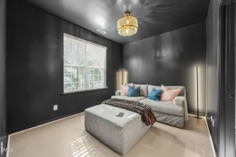 4019 Yellowfield Way Cary NC 27518