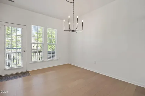 4019 Yellowfield Way Cary NC 27518