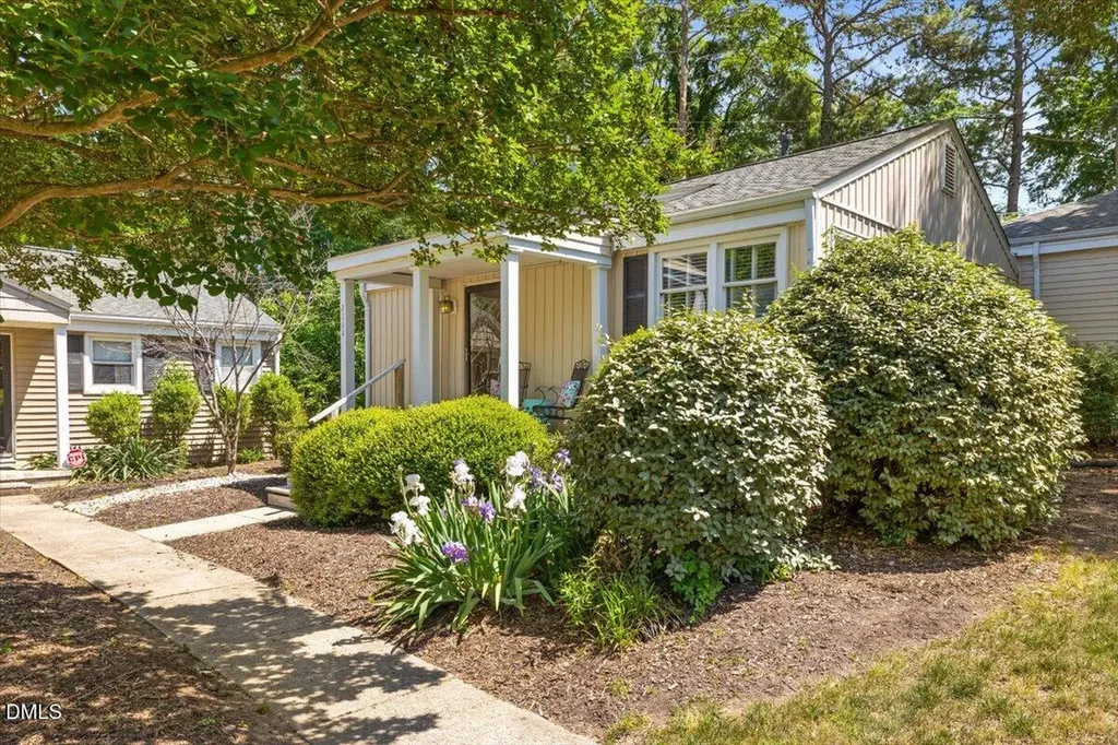 2204 Brewer Street Raleigh NC 27608