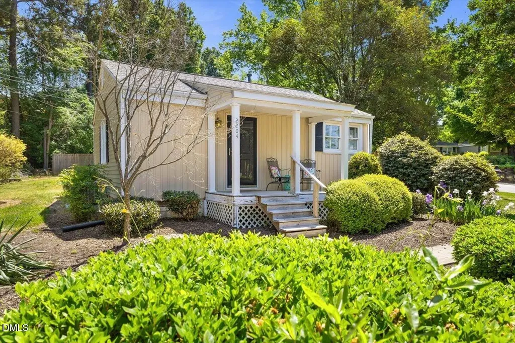 2204 Brewer Street Raleigh NC 27608