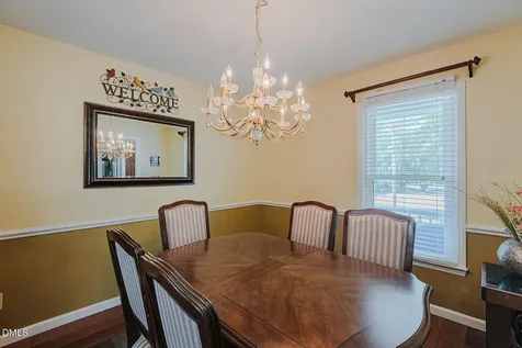 816 Cornwallis Drive Burlington NC 27215