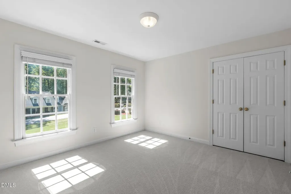 2929 Sunnystone Way Raleigh NC 27613