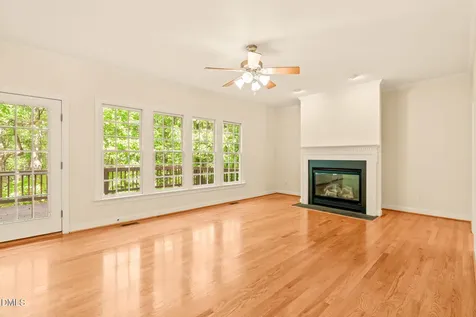 2929 Sunnystone Way Raleigh NC 27613