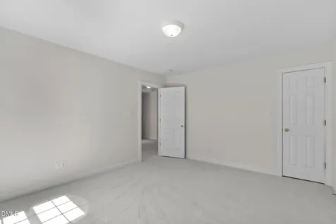 2929 Sunnystone Way Raleigh NC 27613