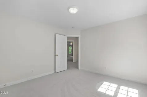 2929 Sunnystone Way Raleigh NC 27613