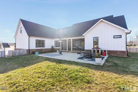 107 Crescent Hill Lane Rougemont NC 27572