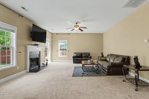 3205 Dove Hunter Circle Fayetteville NC 28306