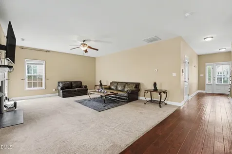 3205 Dove Hunter Circle Fayetteville NC 28306