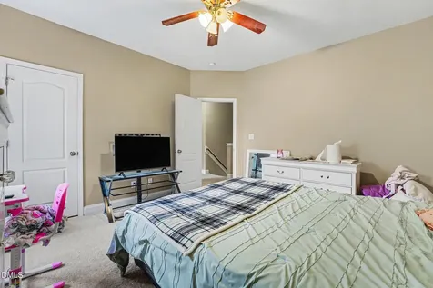 3205 Dove Hunter Circle Fayetteville NC 28306