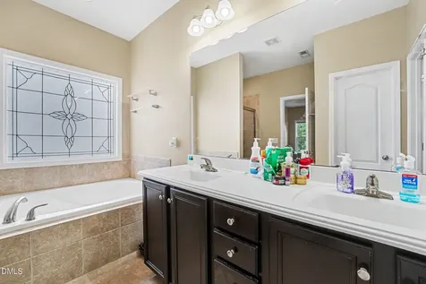 3205 Dove Hunter Circle Fayetteville NC 28306