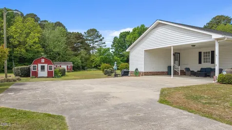 9228 Main Street Castalia NC 27816