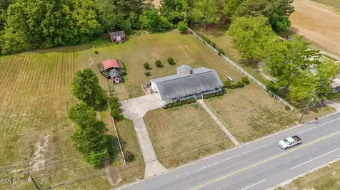 9228 Main Street Castalia NC 27816