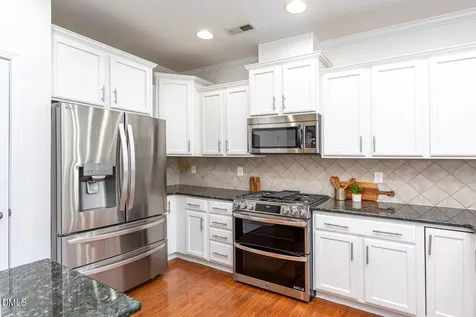 10116 Barnhart Way Raleigh NC 27617