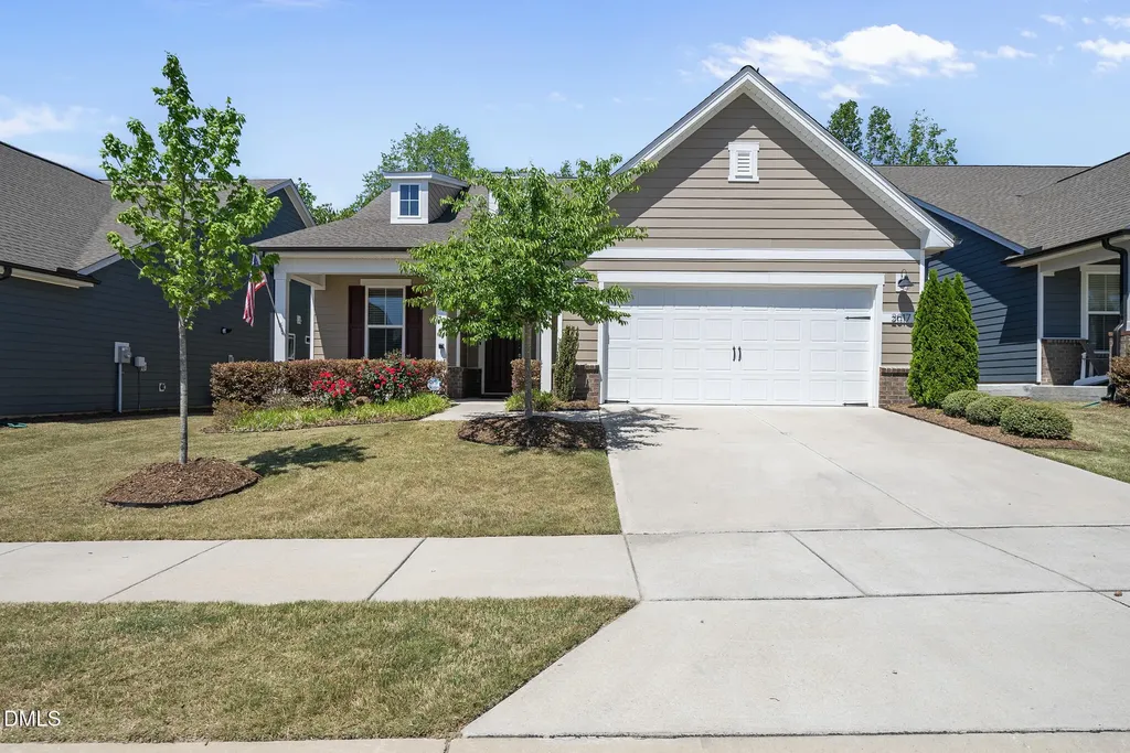 2017 Red Pine Trail Fuquay Varina NC 27526