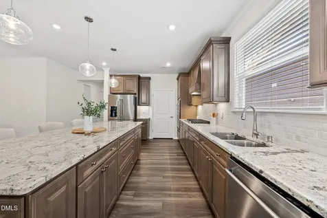 2017 Red Pine Trail Fuquay Varina NC 27526
