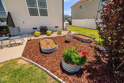 54 Aylebury Ridge Zebulon NC 27597