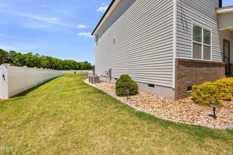 54 Aylebury Ridge Zebulon NC 27597