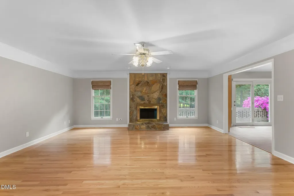 2636 Farmpond Court Haw River NC 27258