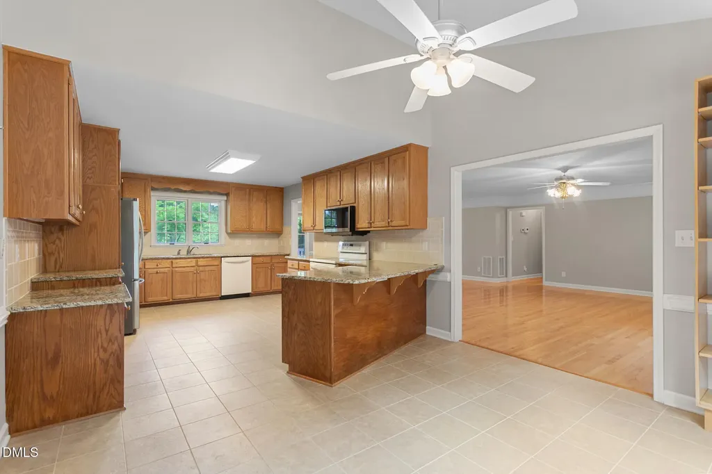 2636 Farmpond Court Haw River NC 27258
