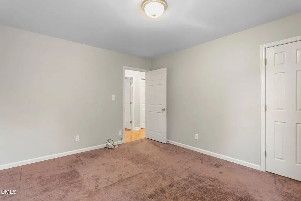 2636 Farmpond Court Haw River NC 27258