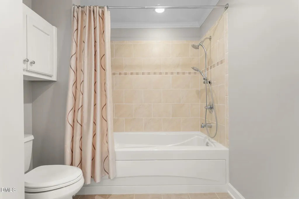 2636 Farmpond Court Haw River NC 27258