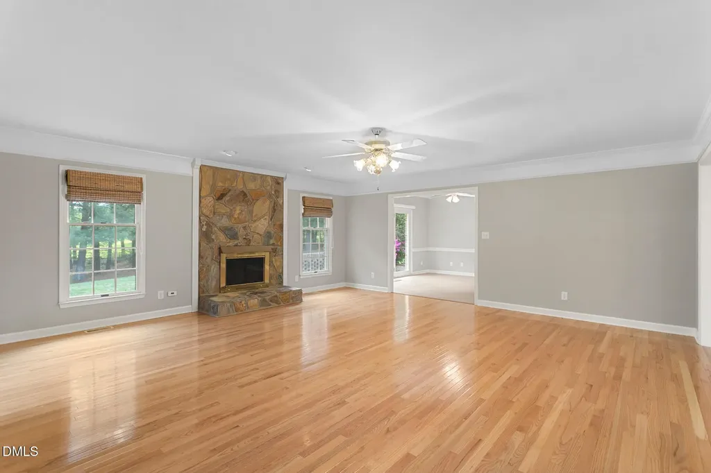 2636 Farmpond Court Haw River NC 27258