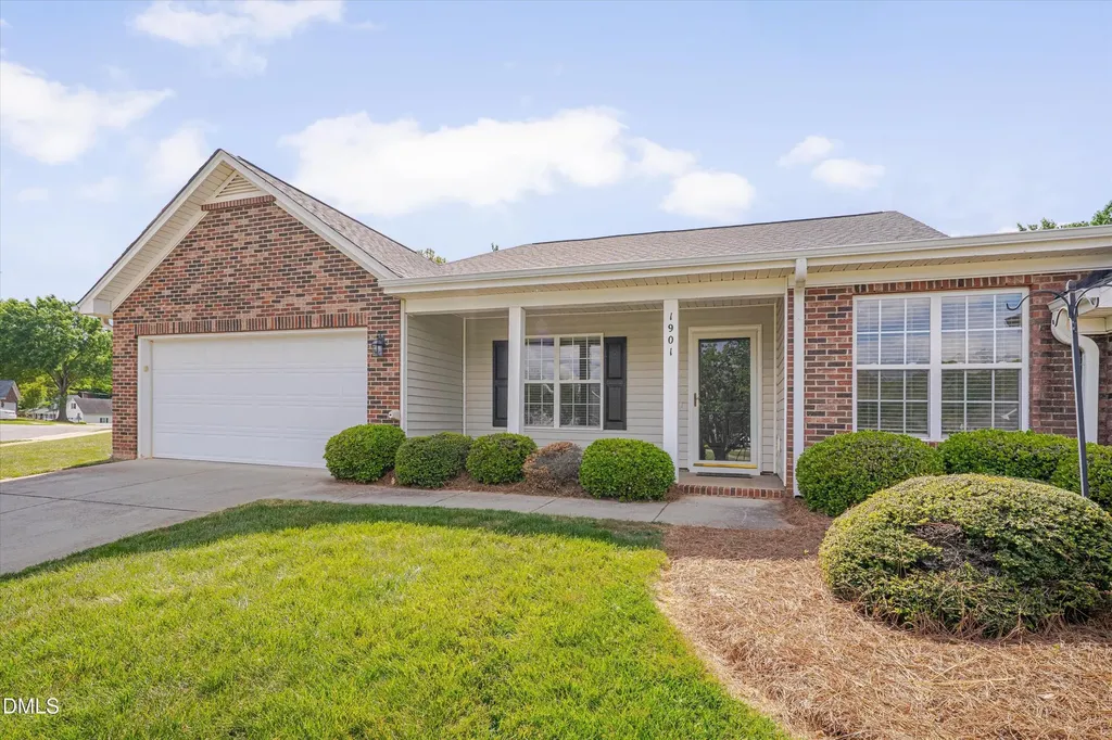 1901 Hawfields Crossing Lane Mebane NC 27302