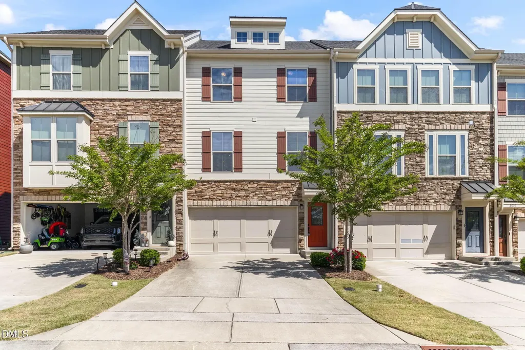 2014 Whitesmith Drive Apex NC 27502