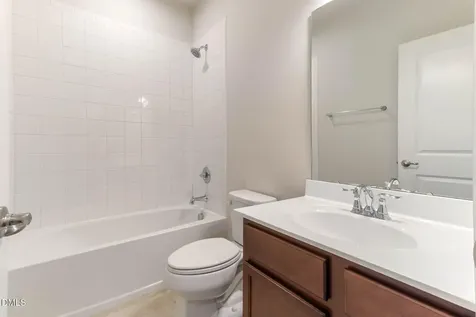 2014 Whitesmith Drive Apex NC 27502