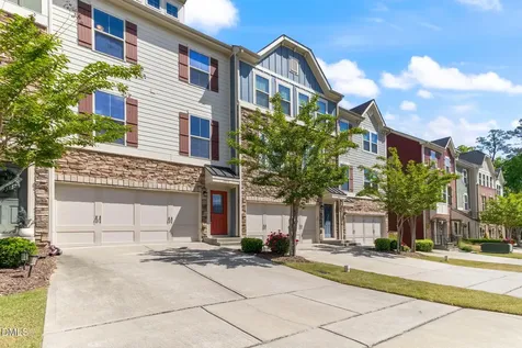 2014 Whitesmith Drive Apex NC 27502
