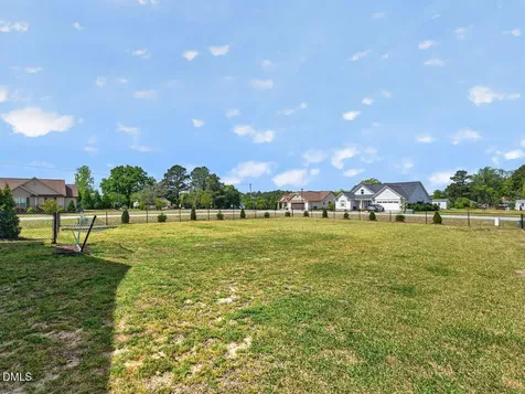 21 Delta Place Smithfield NC 27577