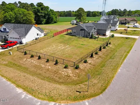 21 Delta Place Smithfield NC 27577